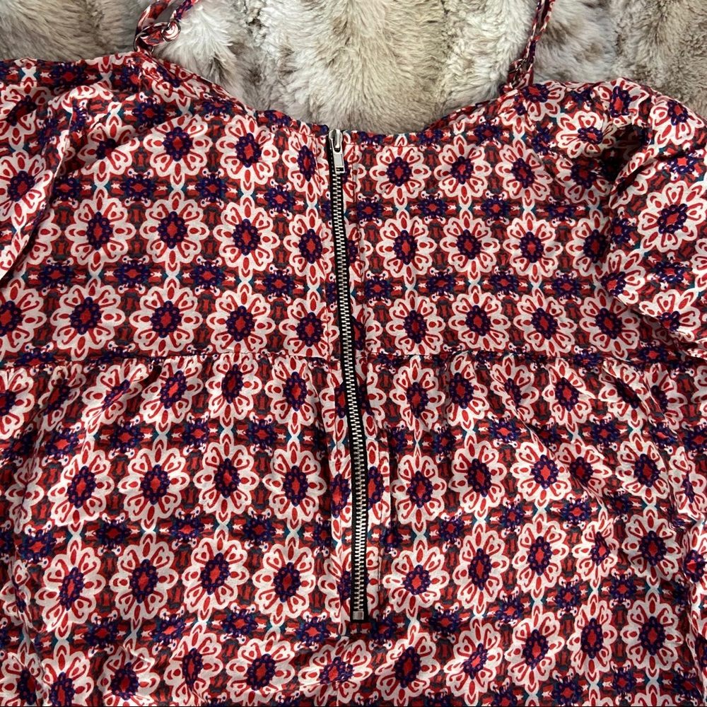 Patterned Cold-Shoulder Dress - Picture 5 of 6